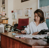 Raih Penghargaan Top 100 BPR 2022, BPR Lestari Bali Berkomitmen untuk Tingkatkan Pelayanan
